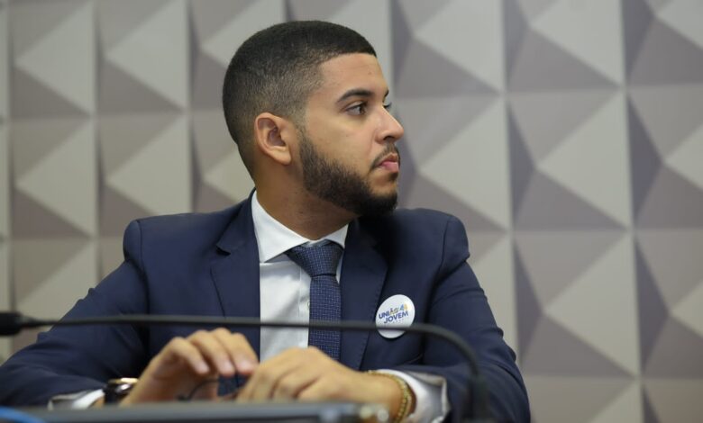 "Revogar o Novo Ensino Médio é chancelar o atraso da educação brasileira", diz presidente nacional da UJB