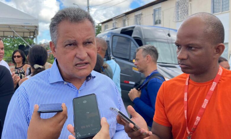 Rui Costa pega ar com pergunta sobre supostas brigas com Janja