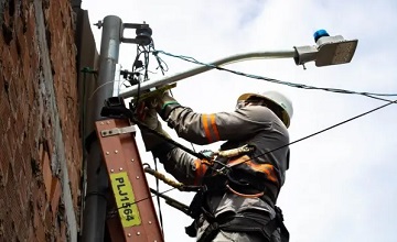 SEMOP APONTA REDUÇÃO DE 44% NAS LÂMPADAS PÚBLICAS