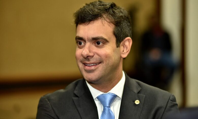 Tiago Correia elogia medidas de Bruno Reis para conter violência no Pelourinho: ‘Governador de Salvador’