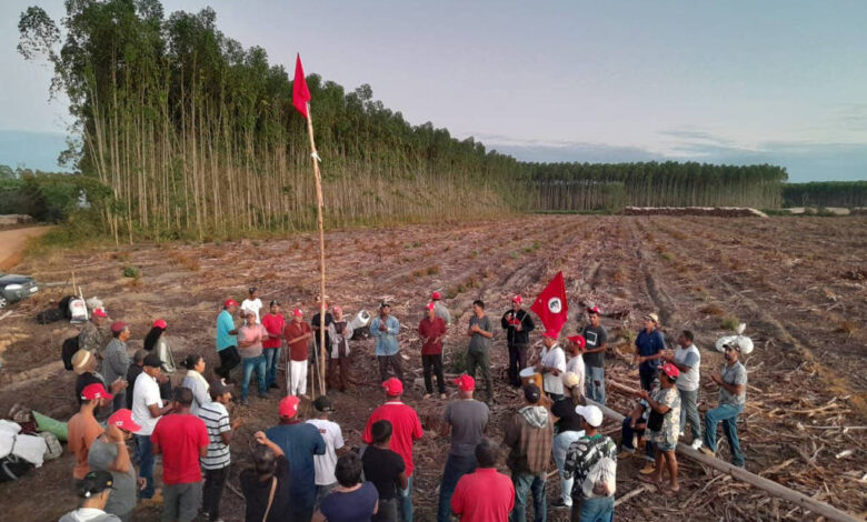 Criação da subcomissão para investigar MST é aprovada e líder do Governo fica transtornado