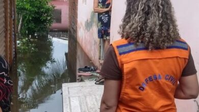 DEFESA CIVIL DA BAHIA ENVIA KITS DE AJUDA HUMANITÁRIA PARA SUBAÚMA