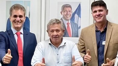 Ex-prefeito de Itaberaba se reúne com deputado petista que propôs retirar o nome do irmão de hospital na cidade
