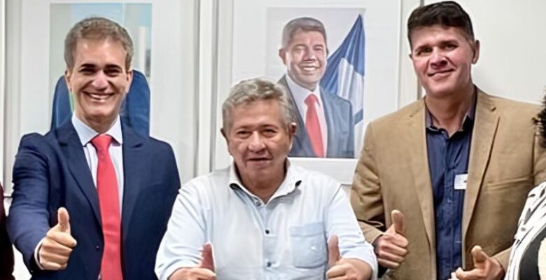 Ex-prefeito de Itaberaba se reúne com deputado petista que propôs retirar o nome do irmão de hospital na cidade