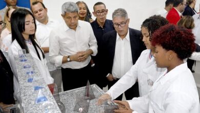Jerônimo e ministros da Educação e da Casa Civil entregam novo Centro Estadual de Educação Integral em Lauro de Freitas