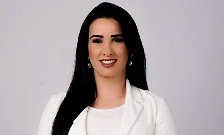 Lívia Bittencourt é cotada para a Secretaria de Assistência Social de Porto Seguro