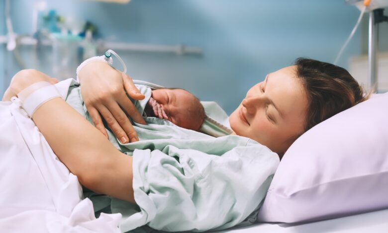 PARTO HUMANIZADO: ASSISTÊNCIA REDUZ RISCOS PARA MÃE E BEBÊ