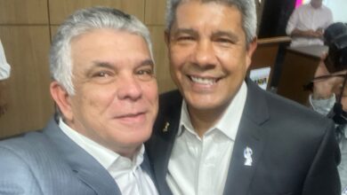Prefeito de Caém participa de ato que oficializou aumento de recursos para as policlínicas na Bahia