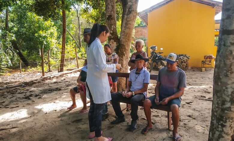 Prefeitura de Eunápolis leva serviços itinerantes de saúde às famílias do campo