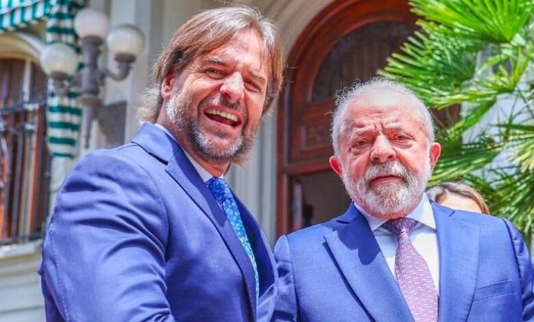 Presidente do Uruguai critica posição de Lula sobre Maduro em cúpula sul-americana