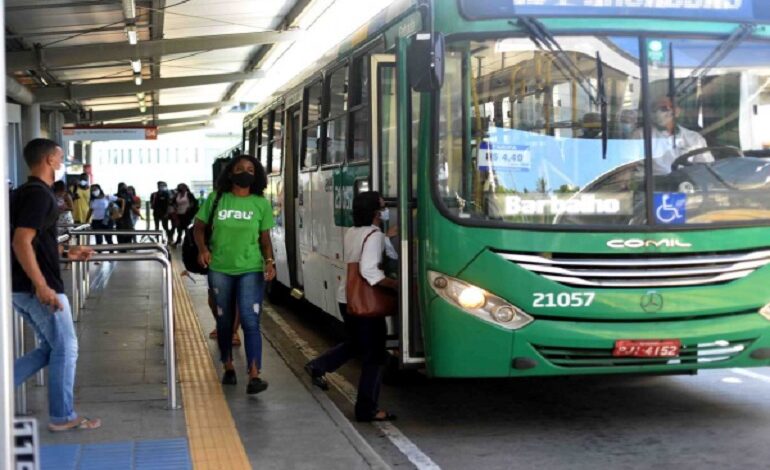 SALVADOR AMANHECE SEM ÔNIBUS NESSE DOMINGO. PARALISAÇÃO VAI DURAR 24 HORAS
