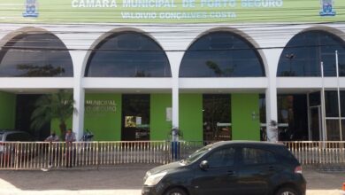 SESSÃO EM CÂMARA DE PORTO SEGURO É SUSPENSA APÓS ESTOURO