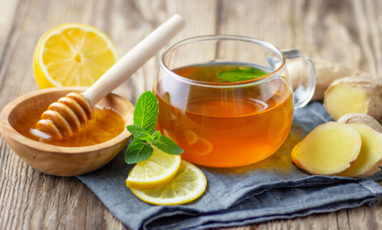 experimente este chá de gengibre, limão e mel