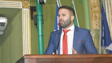 Câmara de Salvador analisa isenção da tarifa de esgoto da Embasa em imóveis com serviço ineficaz