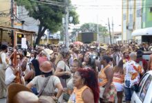 Manifestações culturais juninas de Lauro de Freitas atraem multidão pelas ruas do Centro