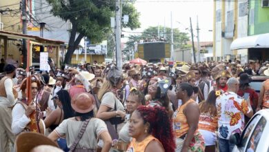 Manifestações culturais juninas de Lauro de Freitas atraem multidão pelas ruas do Centro