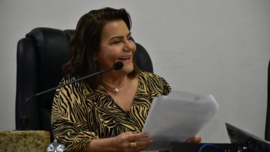 PRESIDENTE DA CÂMARA ANUNCIA ANTECIPAÇÃO DO SALÁRIO E A PRIMEIRA PARCELA DO DÉCIMO TERCEIRO