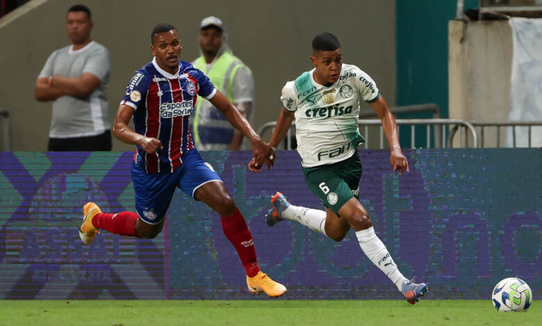 Palmeiras perde do Bahia com gol nos acréscimos e desperdiça chance de dormir na ponta do Brasileiro