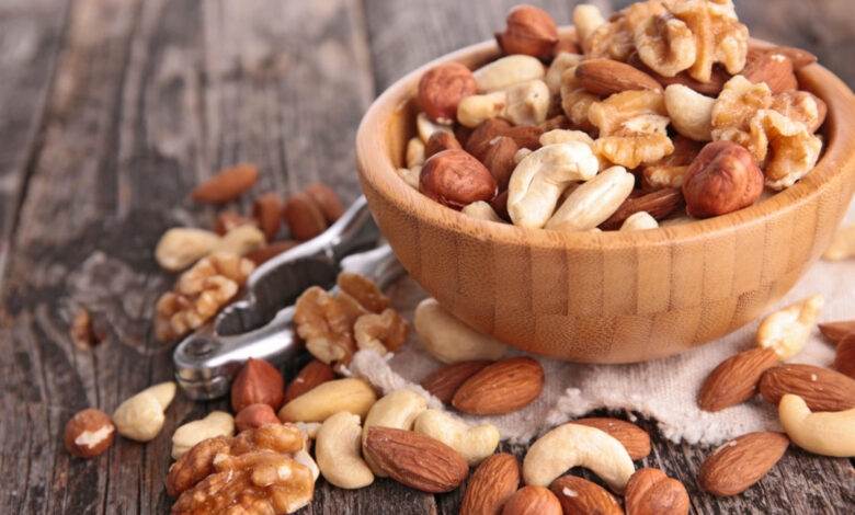 Para o bem da saúde do seu cérebro, coma este fruto seco mais vezes