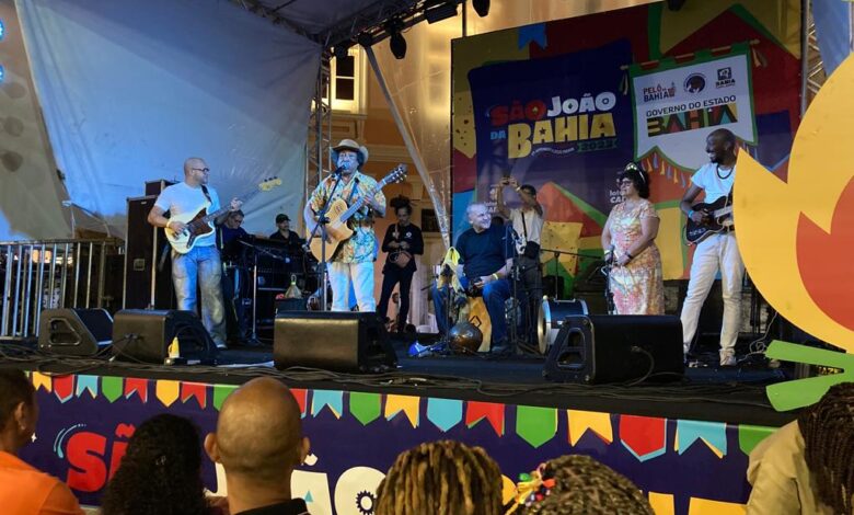 Tempero musical para além do forró marca sexta-feira de São João no Terreiro de Jesus