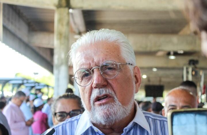 “A polícia nunca teve tão bem abastecida”, diz Wagner