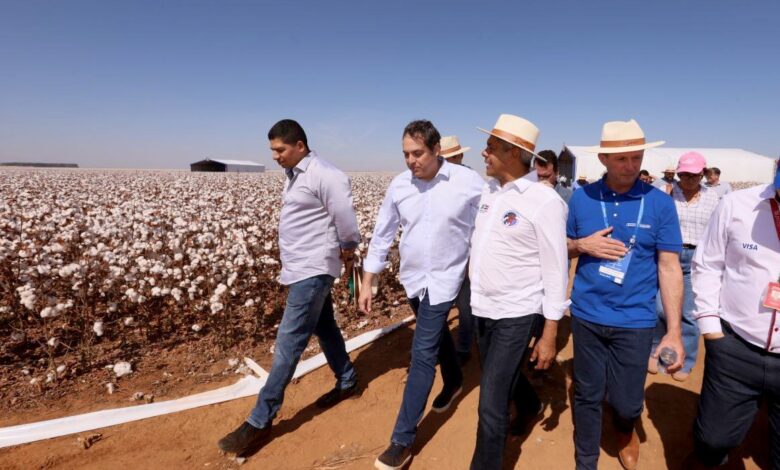 Em Correntina, Jerônimo visita obras de construção de escolas e participa da 2ª edição do Dia do Algodão