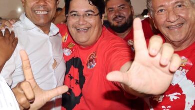 LÍDER DO PT DIZ QUE ELINALDO REPETE ESTRATÉGIA DE ACM NETO: "ELE TERÁ O MESMO FIM"