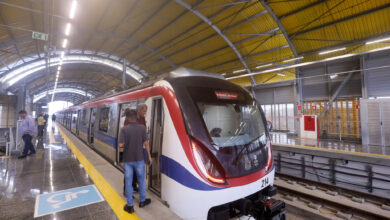 LINHA DE METRÔ É SUSPENSA EM SALVADOR APÓS OBJETO IMPEDIR PASSAGEM DOS TRENS