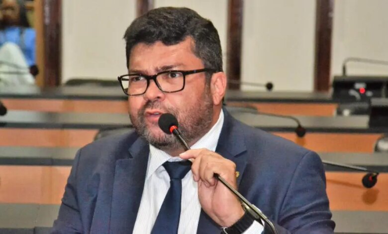 “O Governo precisa assumir suas responsabilidades”, diz líder do União Brasil sobre acidentes com 9 mortes na região do Sisal