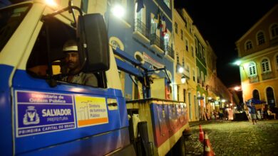 PREFEITURA REFORÇA AÇÕES DE ILUMINAÇÃO DO CENTRO HISTÓRICO