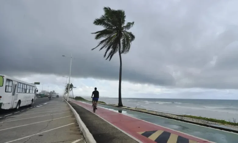 PREVISÃO É DE FINAL DE SEMANA COM SOL ENTRE NUVENS EM SALVADOR