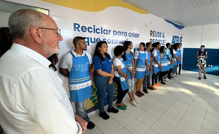 Projeto ensina a gerar renda por meio da reciclagem do plástico