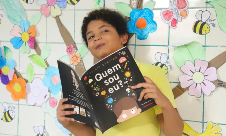SIMÕES FILHO: FEIRA LITERÁRIA GRATUITA PROMOVE CONHECIMENTO DAS ORIGENS ÀS CRIANÇAS