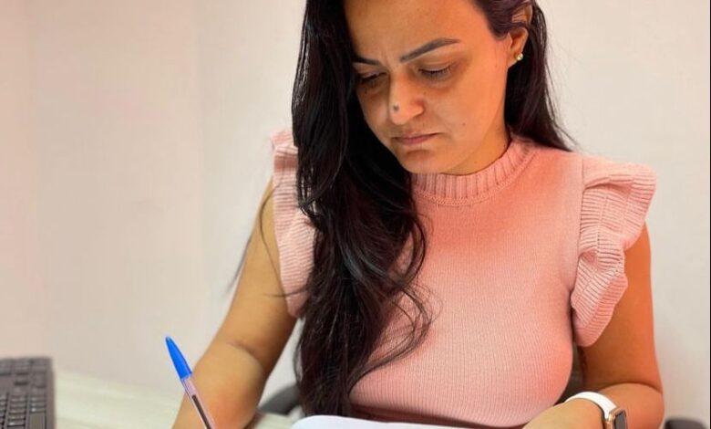 TRE DETERMINA RETORNO DE VEREADORA COM O MANDATO CASSADO EM LAURO DE FREITAS