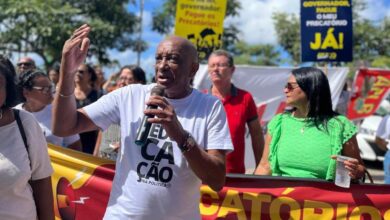 APLB AFIRMA QUE SÓ HAVERÁ REPOSIÇÃO DAS AULAS APÓS DEVOLUÇÃO DOS 'DESCONTOS INDEVIDOS'