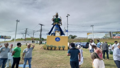 APÓS RESTAURAÇÃO, ESTÁTUA DE MÃE STELLA É REINAUGURADA EM SALVADOR