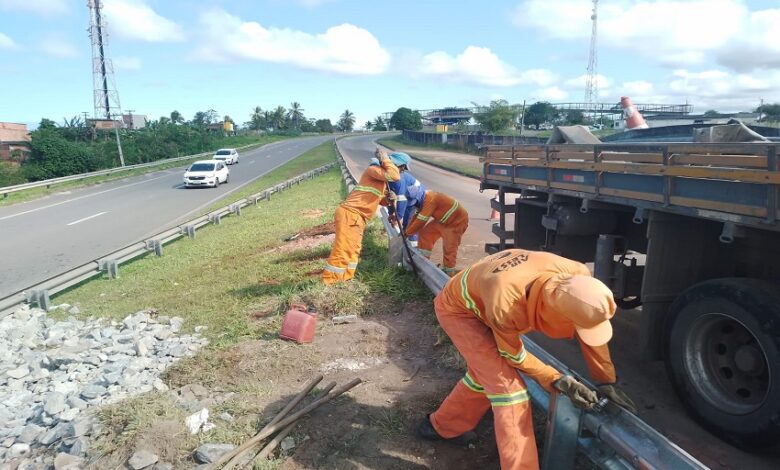 BAHIA NORTE INICIA SERVIÇOS DE MANUTENÇÃO DE DEFENSAS METÁLICAS DA VIA PARAFUSO E SIMÕES FILHO