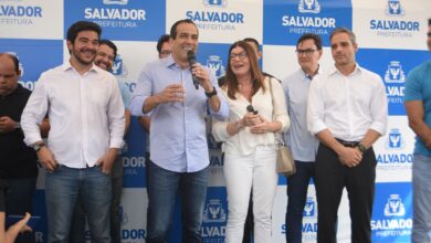 BRUNO REIS ASSINA ORDEM DE SERVIÇO PARA INÍCIO DAS OBRAS DE REQUALIFICAÇÃO DA RUA DAS ROSAS
