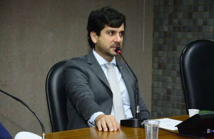 Comissão de Agricultura da ALBA vai promover audiência pública sobre projeto de proibição da pulverização aérea