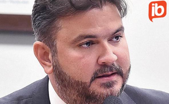 Deputado Diego Coronel apoia renovação de concessões para rádios comunitárias na Bahia