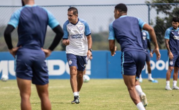 Elenco do Bahia se Prepara para o Confronto Decisivo do Final de Semana