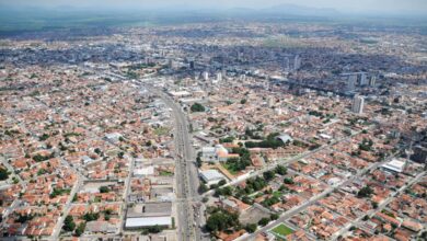 FEIRA DE SANTANA TEM PREJUÍZO DE R$ 100 MIL POR HORA NO COMÉRCIO DE BENS NÃO DURÁVEIS