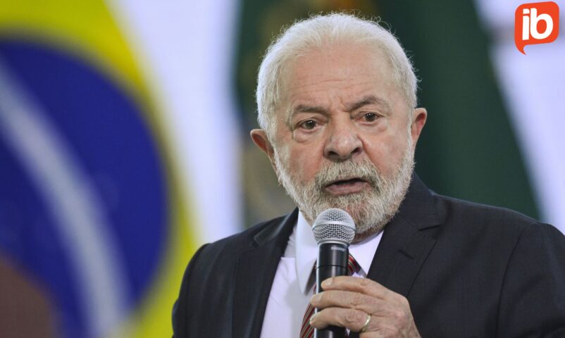 Lula desembarca na África do Sul para a 15ª Cúpula dos Brics