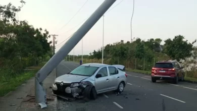 MAIS DE 400 MIL BAIANOS FICARAM SEM ENERGIA APÓS BATIDAS DE CARROS EM POSTES