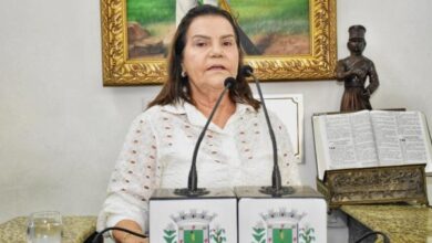PRESIDENTE DA CÂMARA DE FEIRA AGRADECE APOIO APÓS SEQUÊNCIA DE AGRESSÕES DE VEREADORES