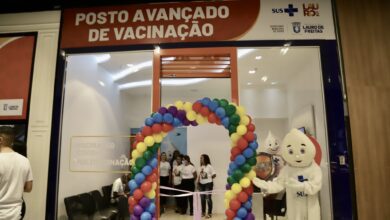 PRIMEIRO POSTO AVANÇADO DE VACINAÇÃO DA BAHIA É INAUGURADO EM LAURO DE FREITAS