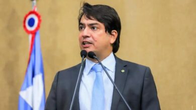 Pedro Tavares destaca aniversário de Iaçu e parceria com prefeito Nixon em prol da cidade
