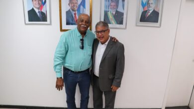 Prefeito de Teodoro Sampaio adere ao mandato de Rosemberg Pinto