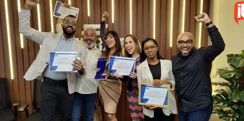 Rádio Alba vence prêmio do Sebrae de jornalismo 2023