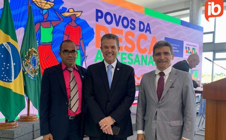 Raimundo Costa participa do lançamento do programa de incentivo a pesca artesanal